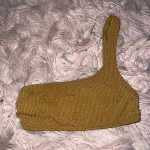 Good American ALWAYS FITS SHOULDER BIKINI TOP IN TAN, Bikini top, tan bikini
